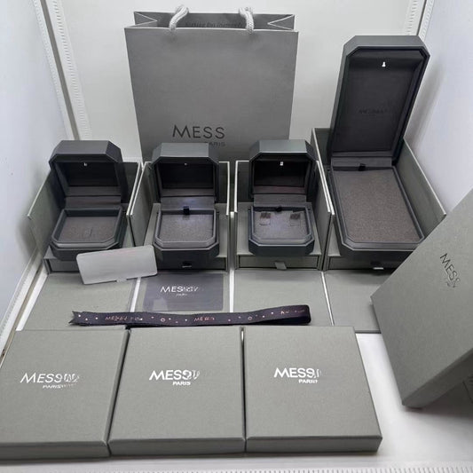 [ECHO] MK BOX GIFT BAG