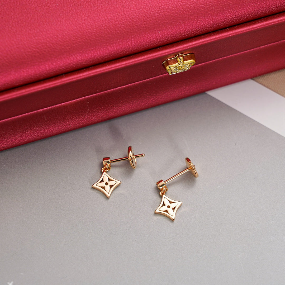 [ECHO ]STAR EARRINGS GOLD