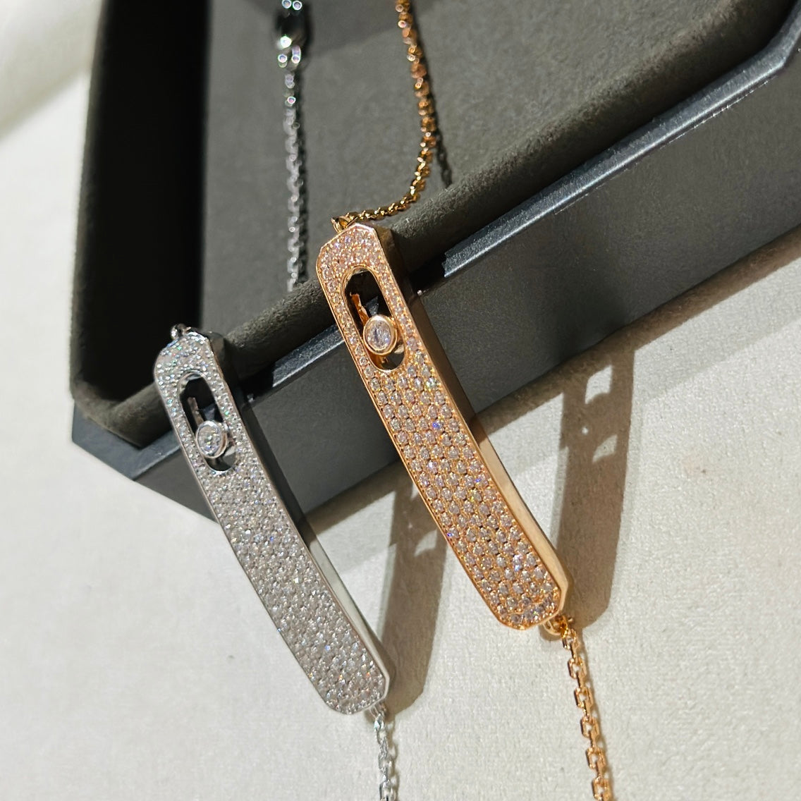 [ECHO]MOVE CLASSIQUE DIAMOND PAVED BRACELET