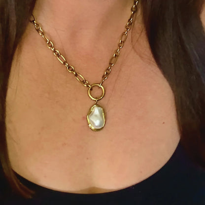 [Echo Fine]Shelby Mother Of Pearl Pendant