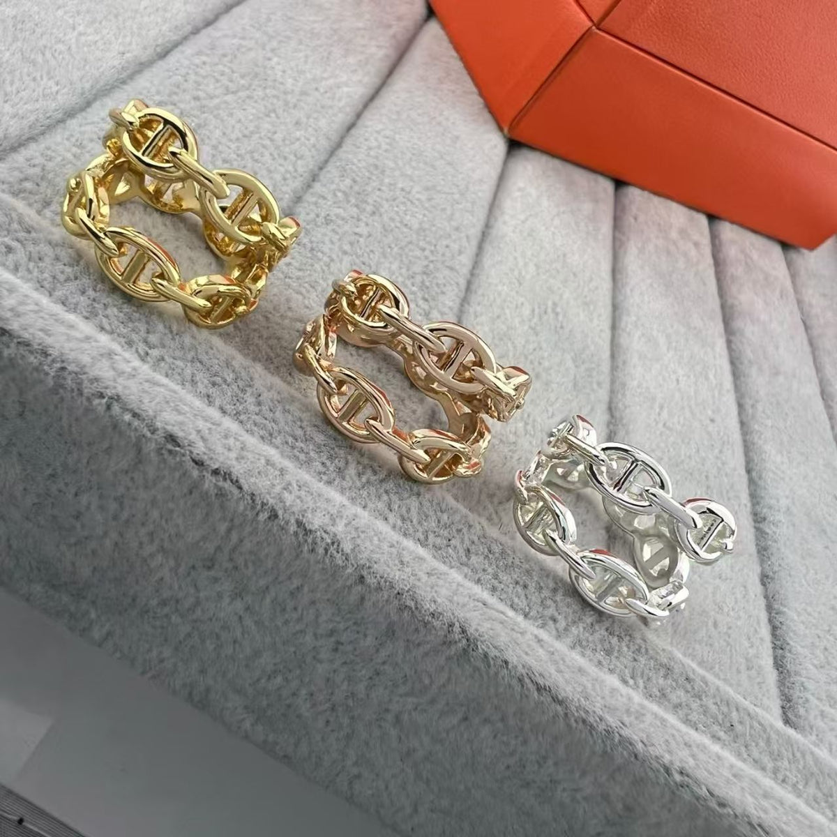 [ECHO ]GLOSSY FINISH SQUARE COMBINATION DOUBLE-LAYER PIG NOSE RING