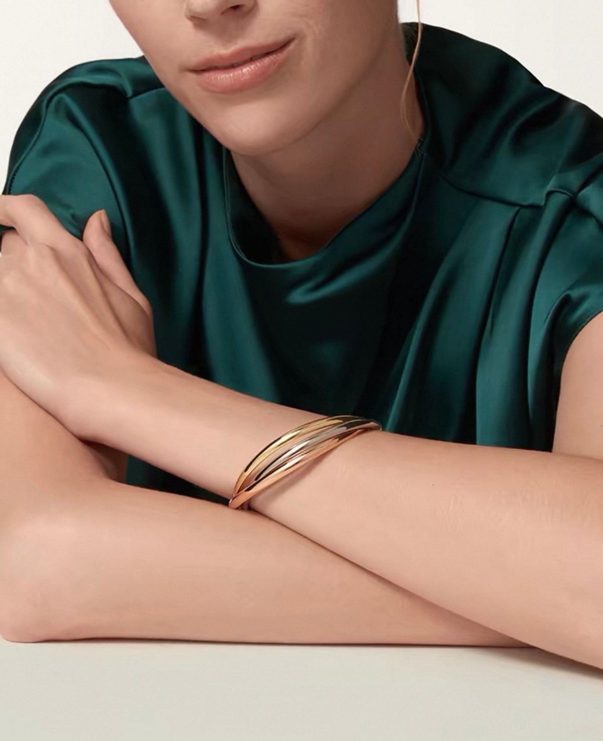 [ECHO ]TRINITY COLLECTION CLASSIC THREE-COLOUR GOLD TRIPLE BAND BANGLE