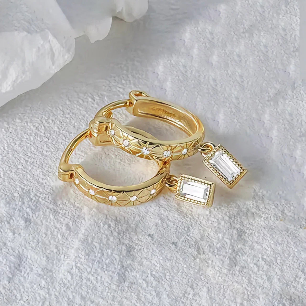 [Echo Fine]Cassidy Diamond Hoops