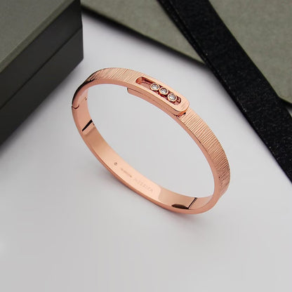 [ECHO]Move Noa Ciselé bangle