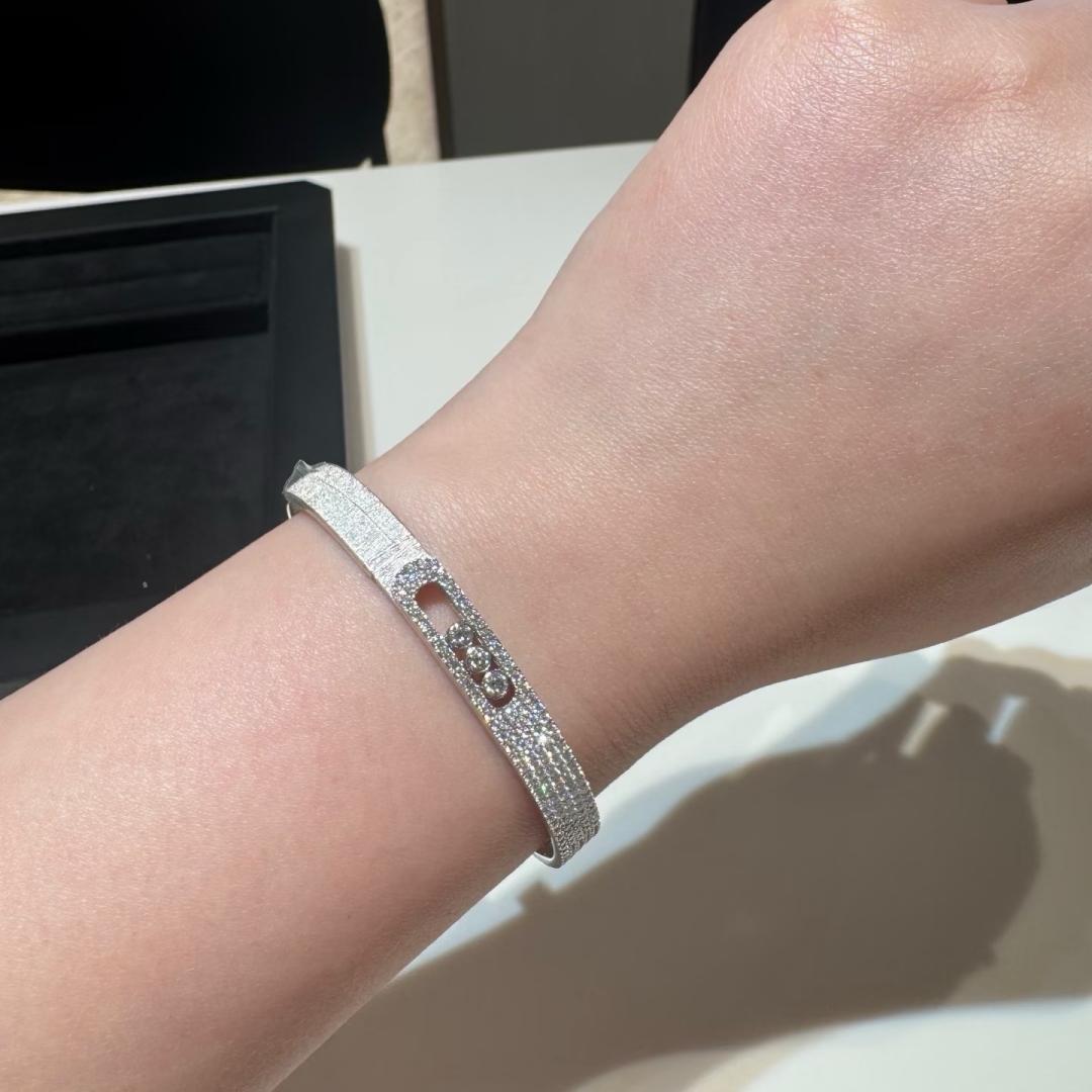 [ECHO]Move Noa Ciselé half pavé bangle