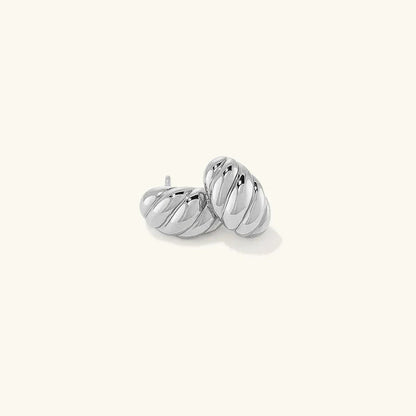 [Echo Fine]Croissant Huggie Earrings