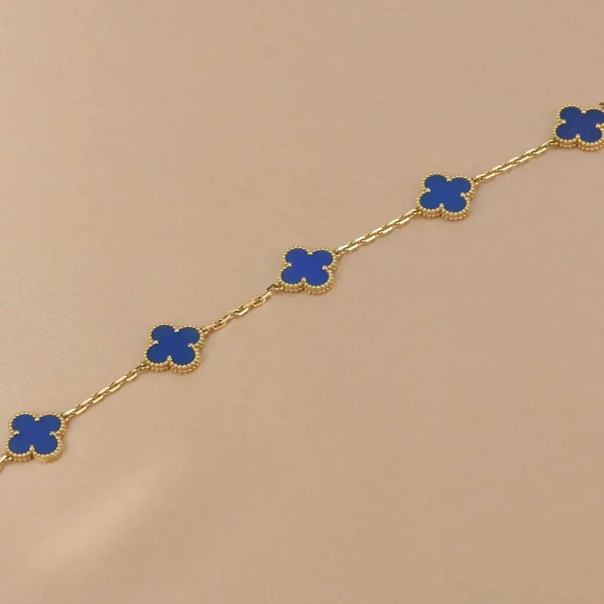 [ECHO ] CLOVER 5 MOTIF BLUE AGATE BRACELET COLLECTION
