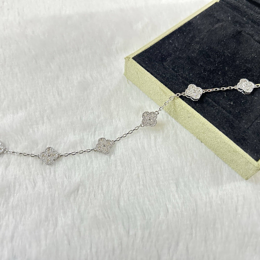 [ECHO ]CLOVER 6 MOTIF DIAMOND BRACELET