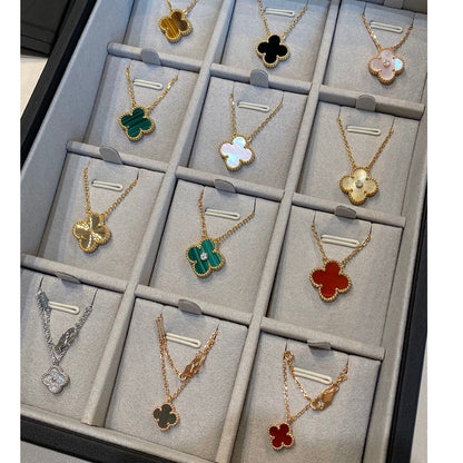 [ECHO ]CLOVER 15MM MALACHITE SINGLE FLOWER  NECKLACE