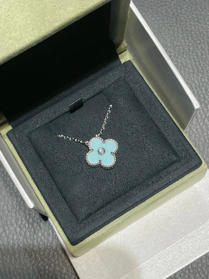 [ECHO ]CLOVER 1 DIAMOND LIGHT BLUE SILVER NECKLACE