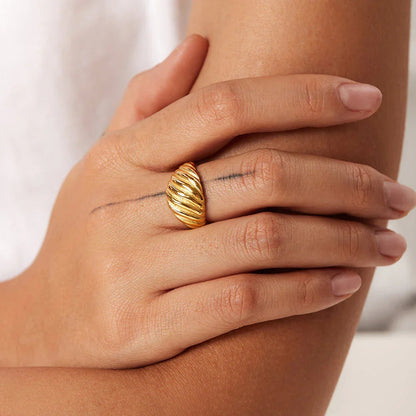 [Echo Fine]Mia Gold Croissant Ring