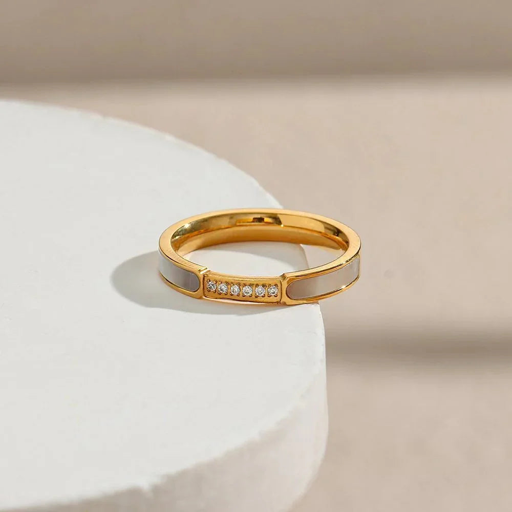 [Echo Fine]Gabrielle Diamond Simulant Gold Ring