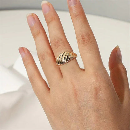 [Echo Fine]Ylenna Gold Croissant Ring
