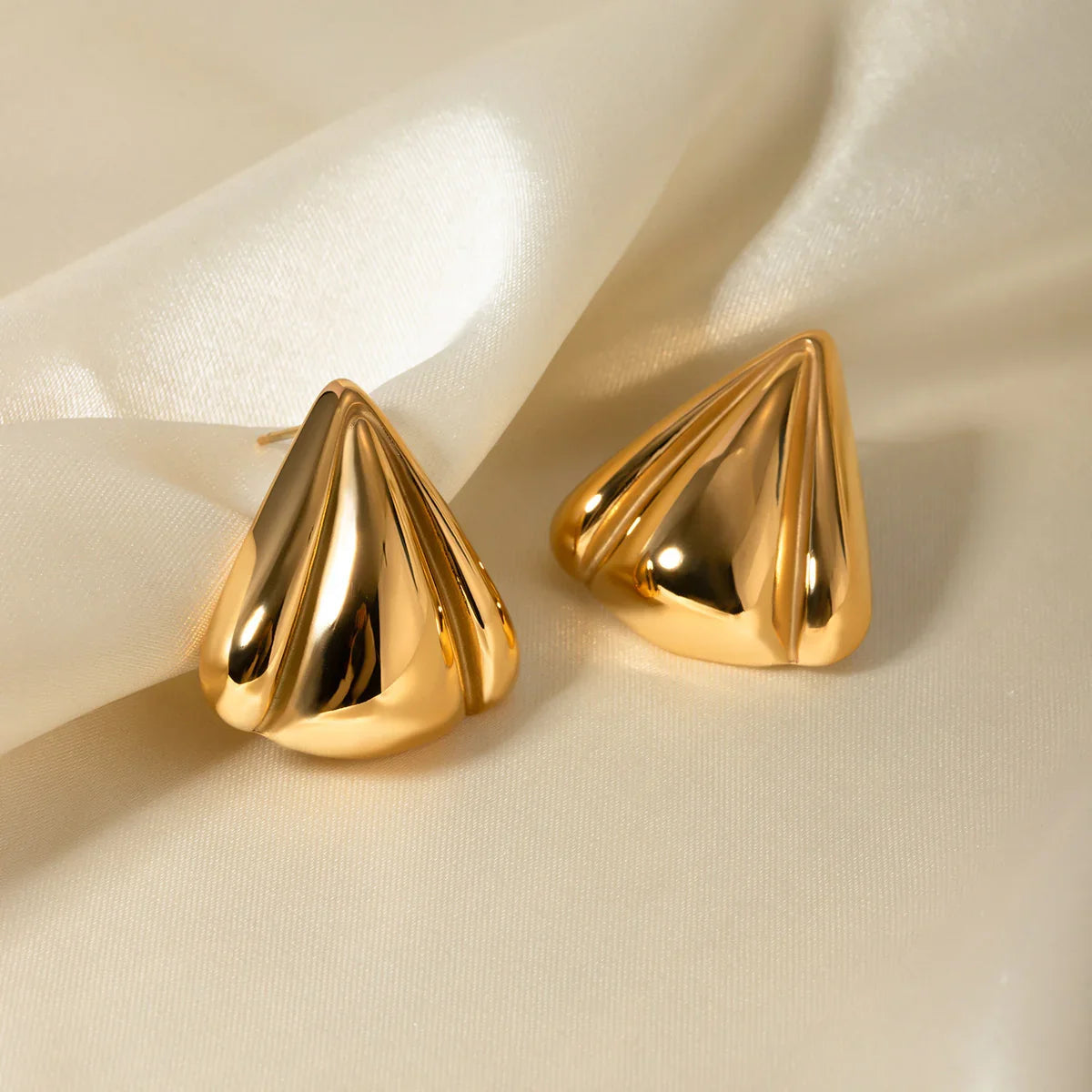 [Echo Fine]Jillian Vintage Gold Earrings