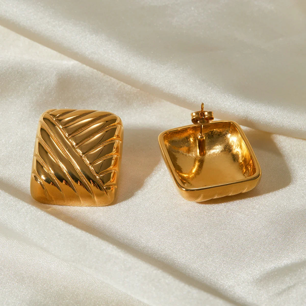 [Echo Fine]Inez Gold Earrings