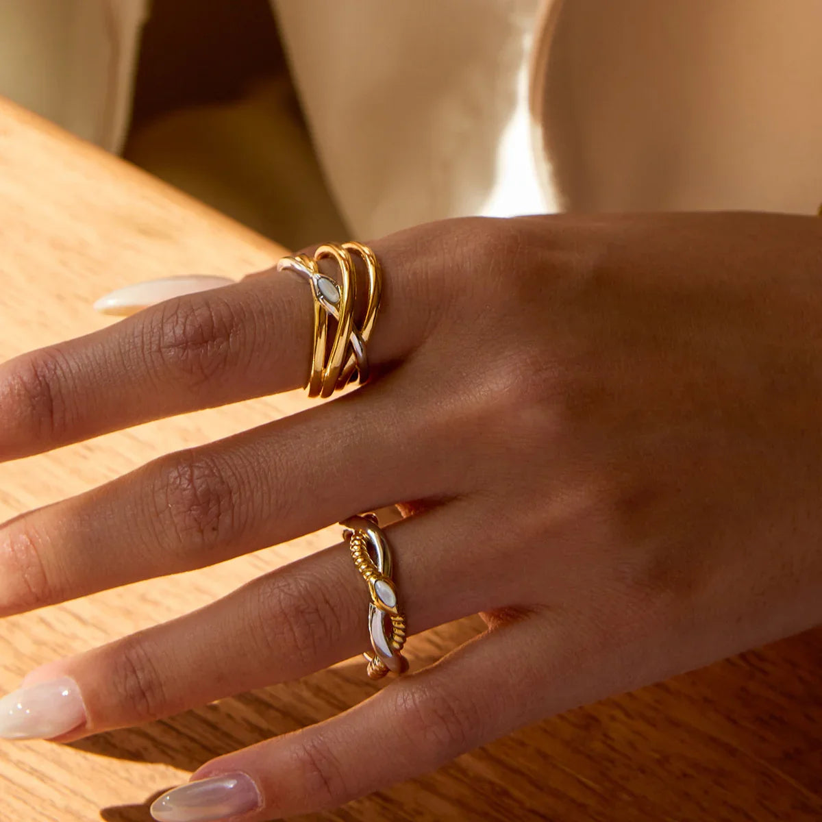[Echo Fine]Nerisse Two-Tone Twist Ring