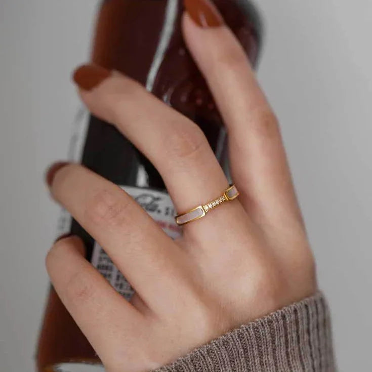 [Echo Fine]Gabrielle Diamond Simulant Gold Ring