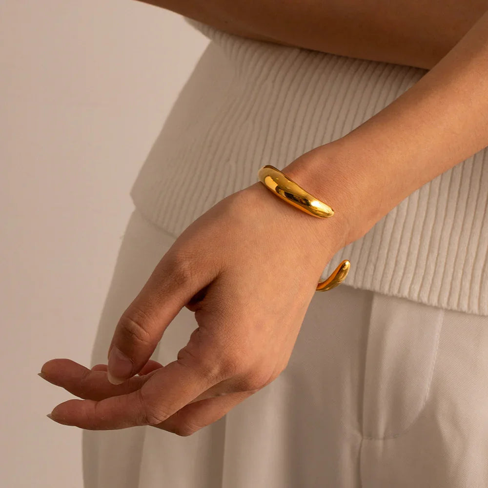 [Echo Fine]Audrina Contemporary Gold Bangle