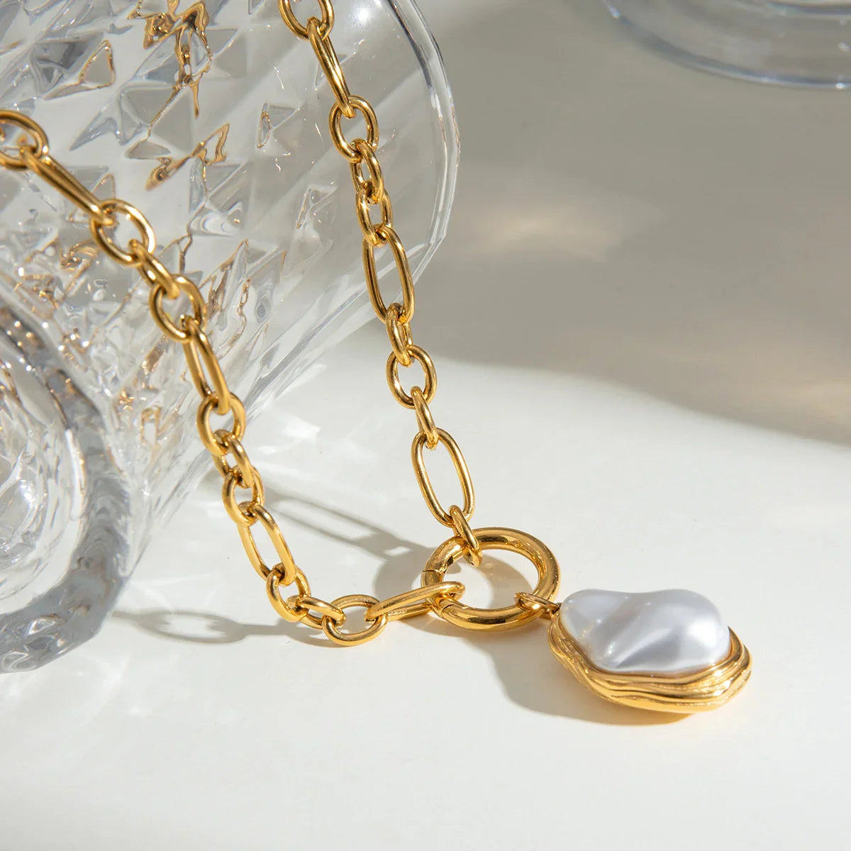 [Echo Fine]Shelby Mother Of Pearl Pendant