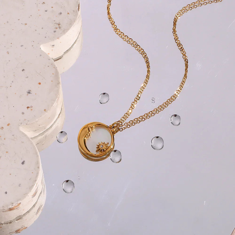 [Echo Fine]Evangeline Lunar Gold Necklace