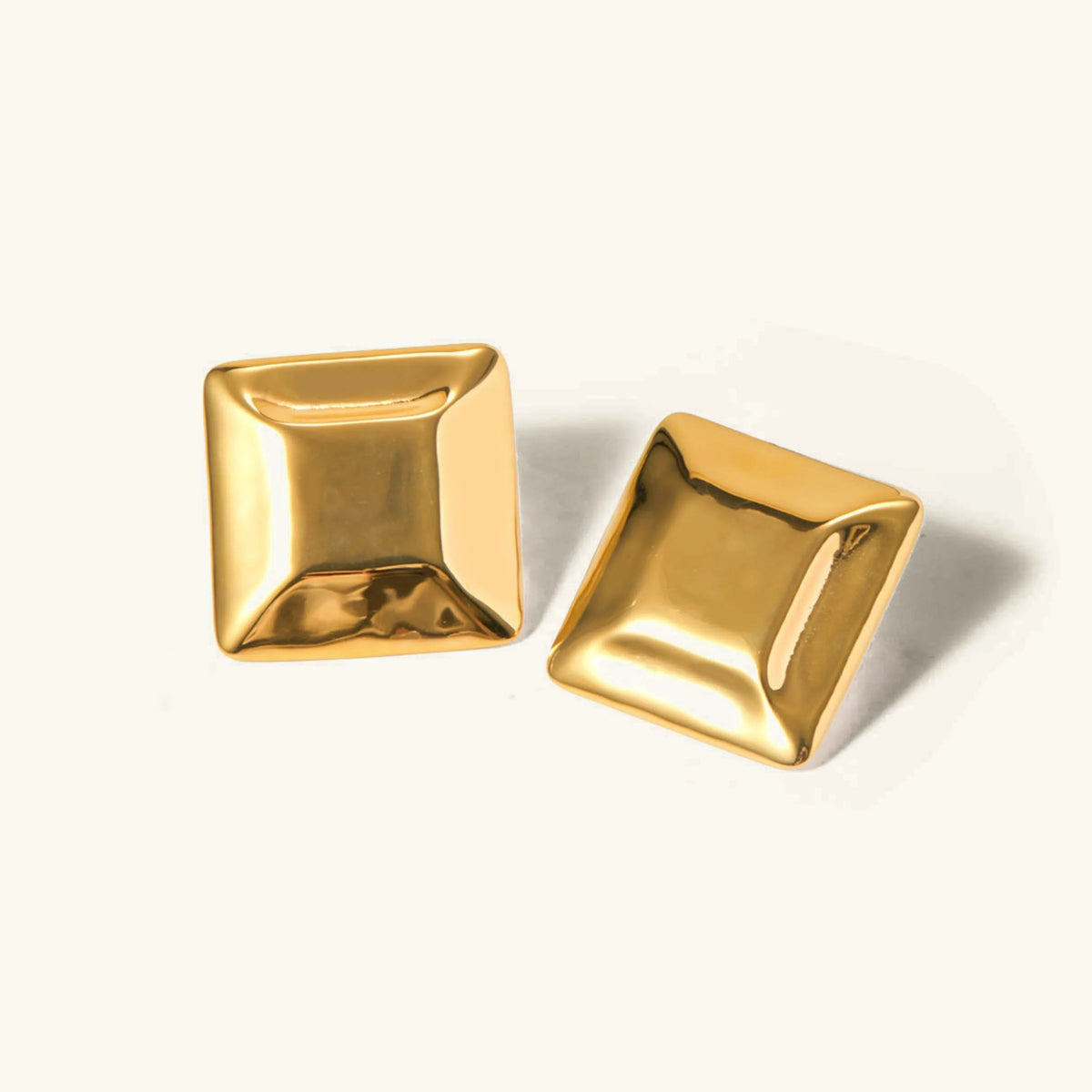 [Echo Fine]Fischer Chunky Pillow Earrings