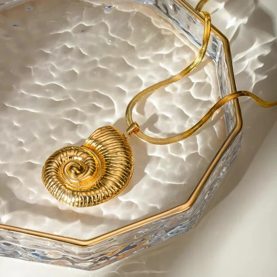 [Echo Fine]Cascadia Nautilus Gold Necklace