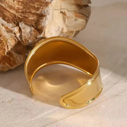 [Echo Fine]Izza Smooth Gold Cuff