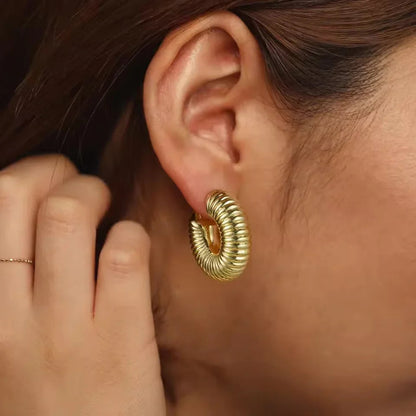 [Echo Fine]Aubrey Textured Gold Hoops