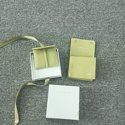 [ECHO] VA CLOVER BOX GIFT BAG