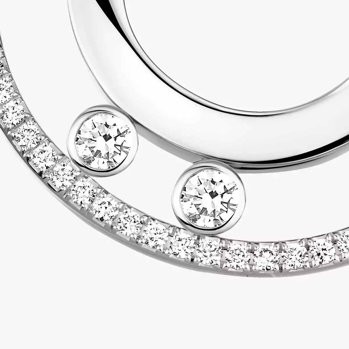 [ECHO]Move Romane Small Diamond Hoop Earrings