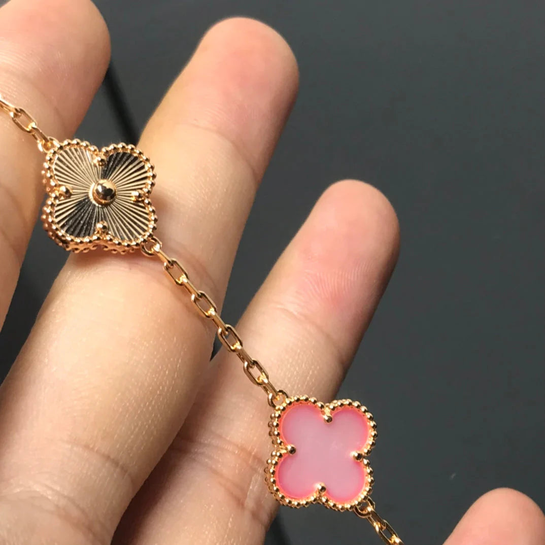 [ECHO ] CLOVER 5 MOTIFS  PINK MOP BRACELET COLLECTION